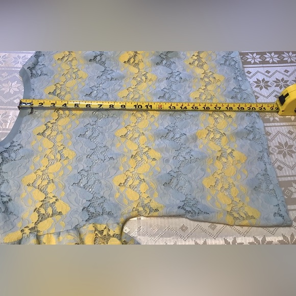 Zara Top Women’s Medium Lace Crop Bell Flare Sleeve Blue Yellow - Picture 12 of 14